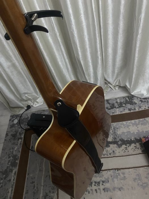 гитара  электронный