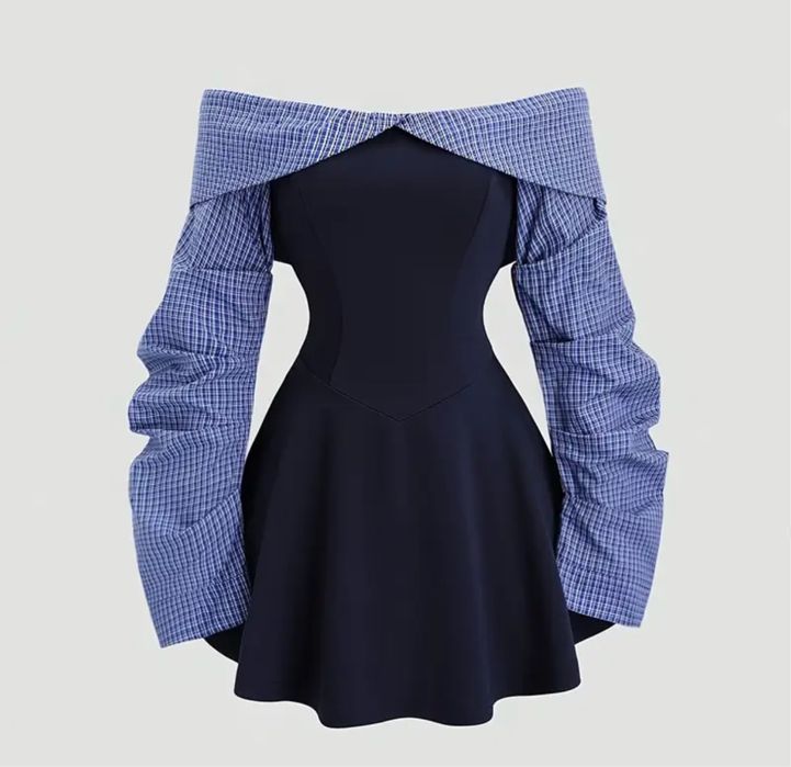 Синя рокля без рамене