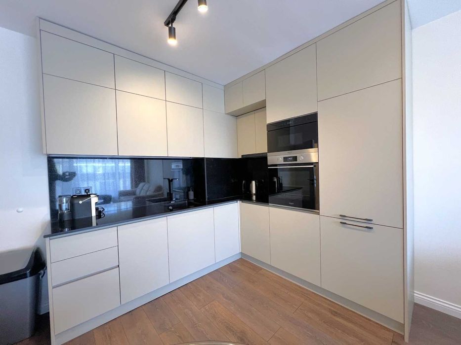 Продава се Тристаен апартамент в София, Гео Милев - 98 кв.м за 1684 €/кв.м - Снимка #11