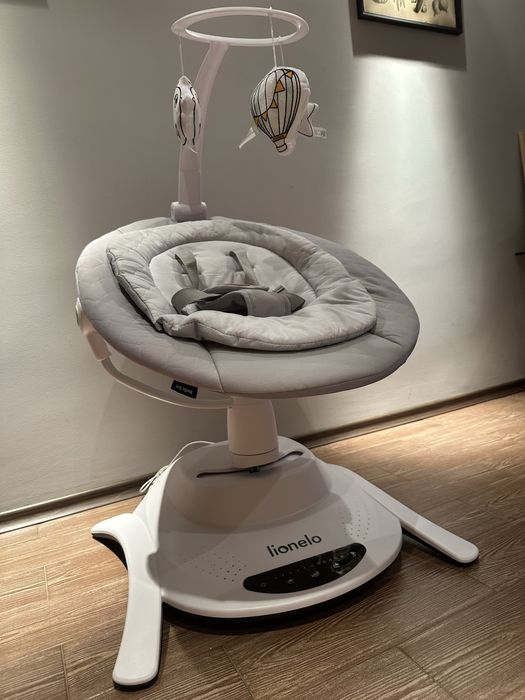 електрическа бебешка люлка/шезлонг