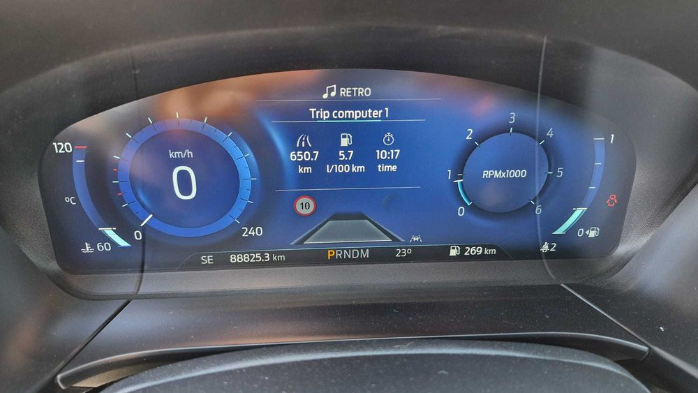 Ford Kuga 5 usi ST Line X AWD 2.0 EcoBlue 190 CP A8 (MY 2022.25