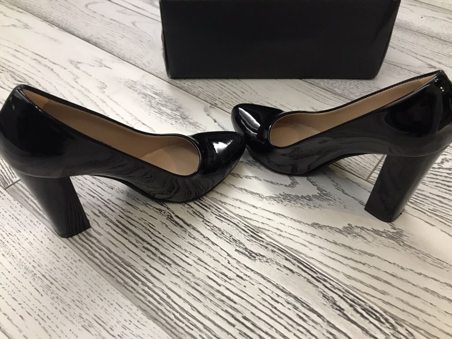 Дамски обувки