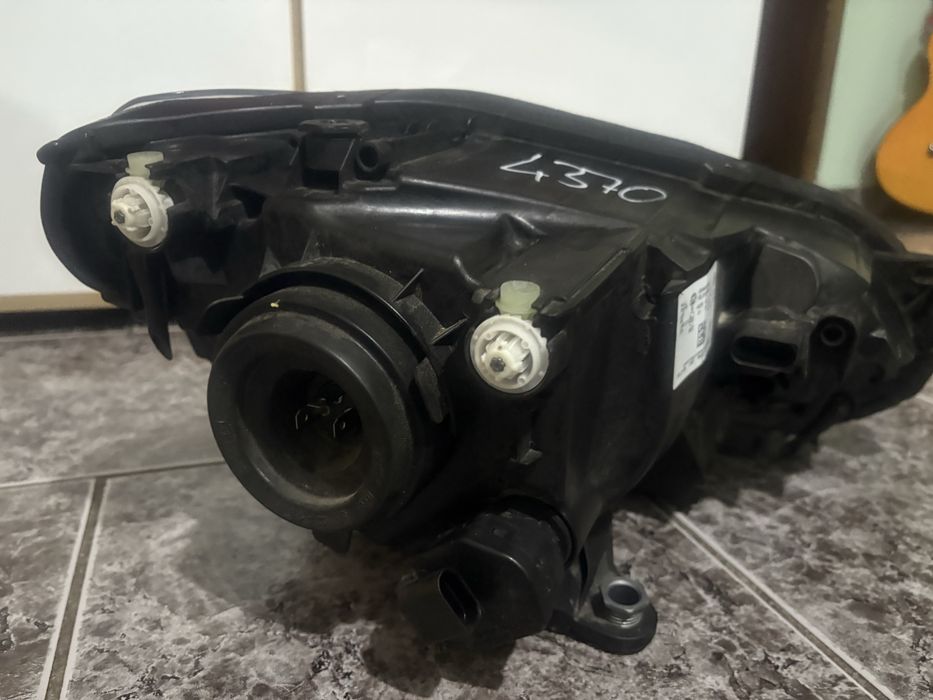 Ляв фар за VW Up 2016-2019; 2019-