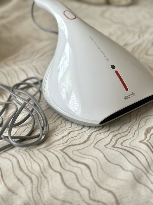 Пылесос Deerma CM800 Mite Remover