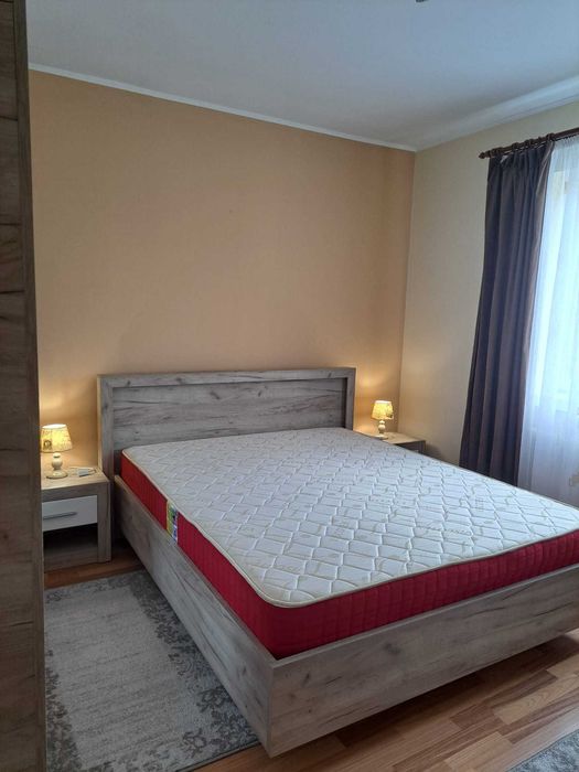 Proprietar inchiriez apartament 2 camere Str. Oituz