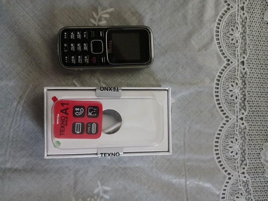Mini telfon  sotiladi  Texno A1 max