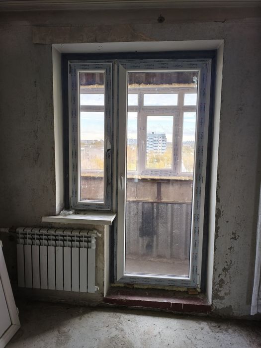 Продам балконный блок в комплекте новый!