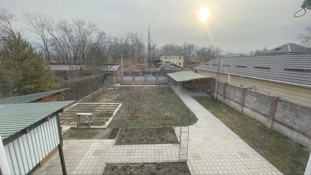 Дом коттедж в долане