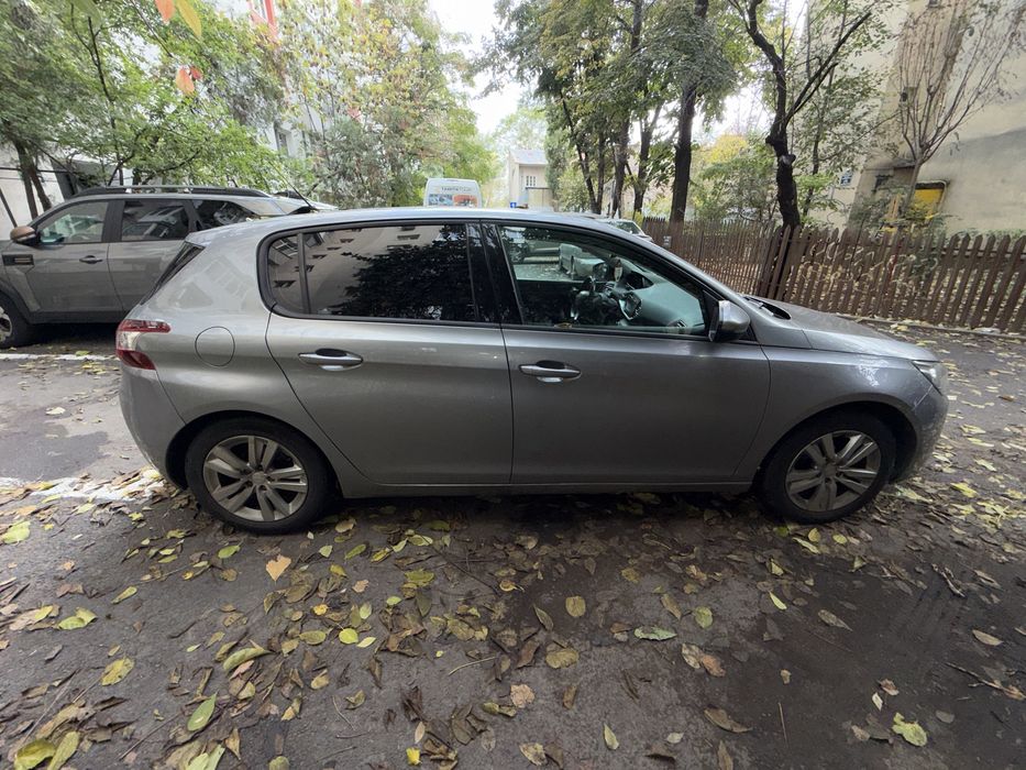 Peugeot 308 2016 diesel, 6.600 € — imagine 4