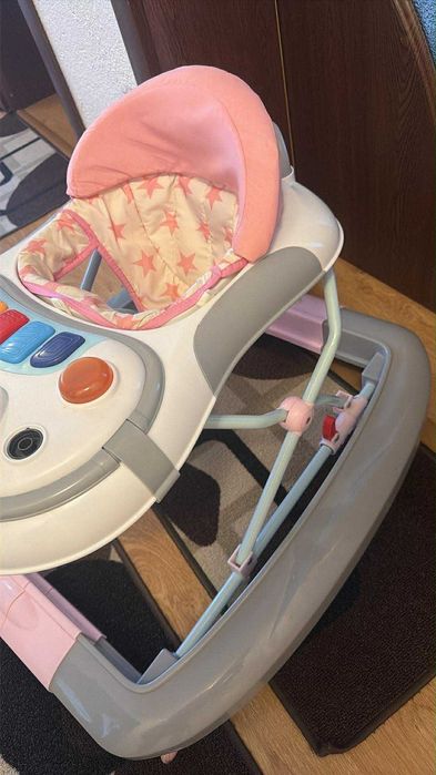 Запазена проходилка за момиче