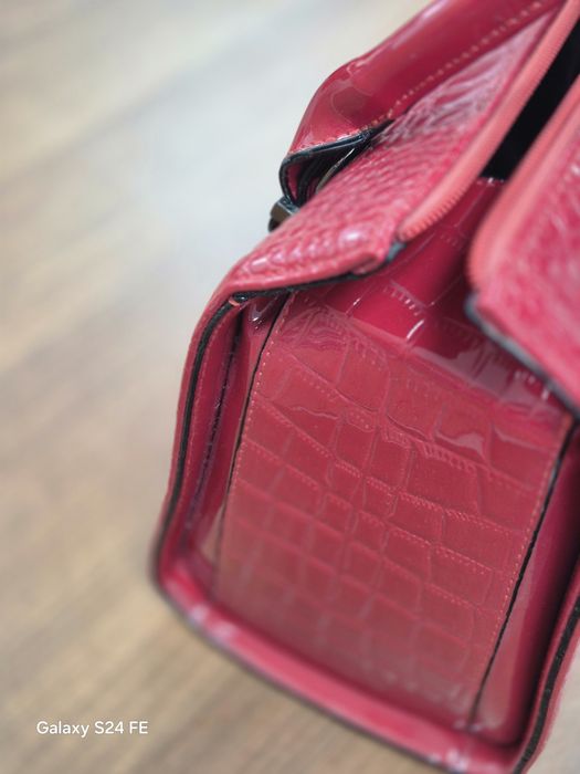 Сумка женская красная