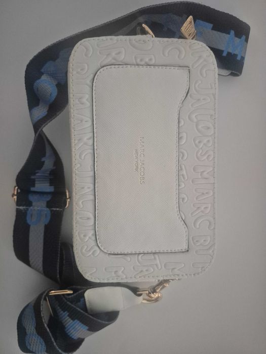 Малка бяла дамска чанта Marc Jacobs