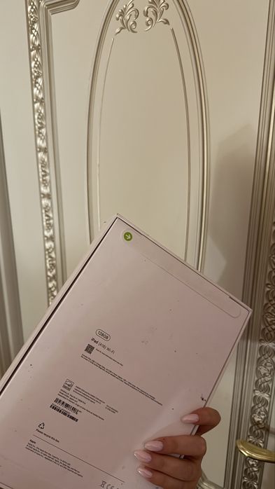 Розовый Ipad (A16) 128 гб