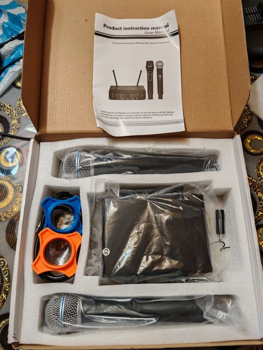 Микрофони безжични с ехо ефект, работят чудесно