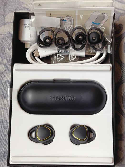 Samsung Gear IconX bluetooth naushnik