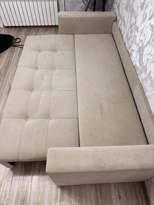 Продам диван 220си