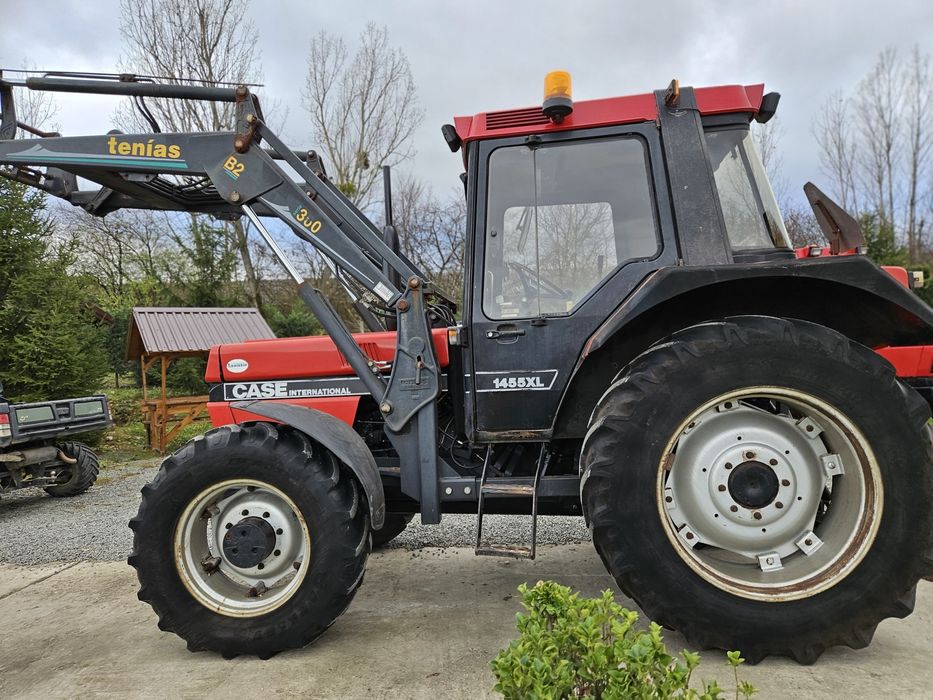 Tractor Case 845 XL cu incarcator frontal