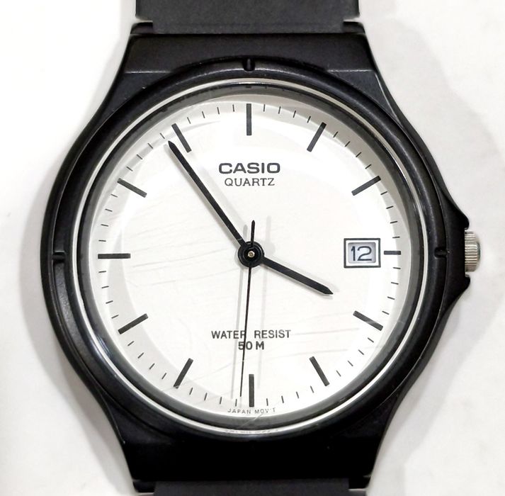 Casio MW59 часы оригинал всё в комплекте