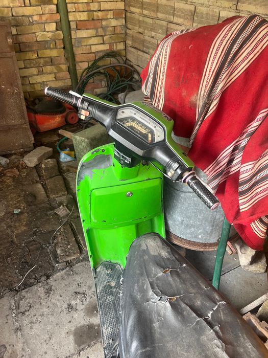 Скутер на части всичко си работи