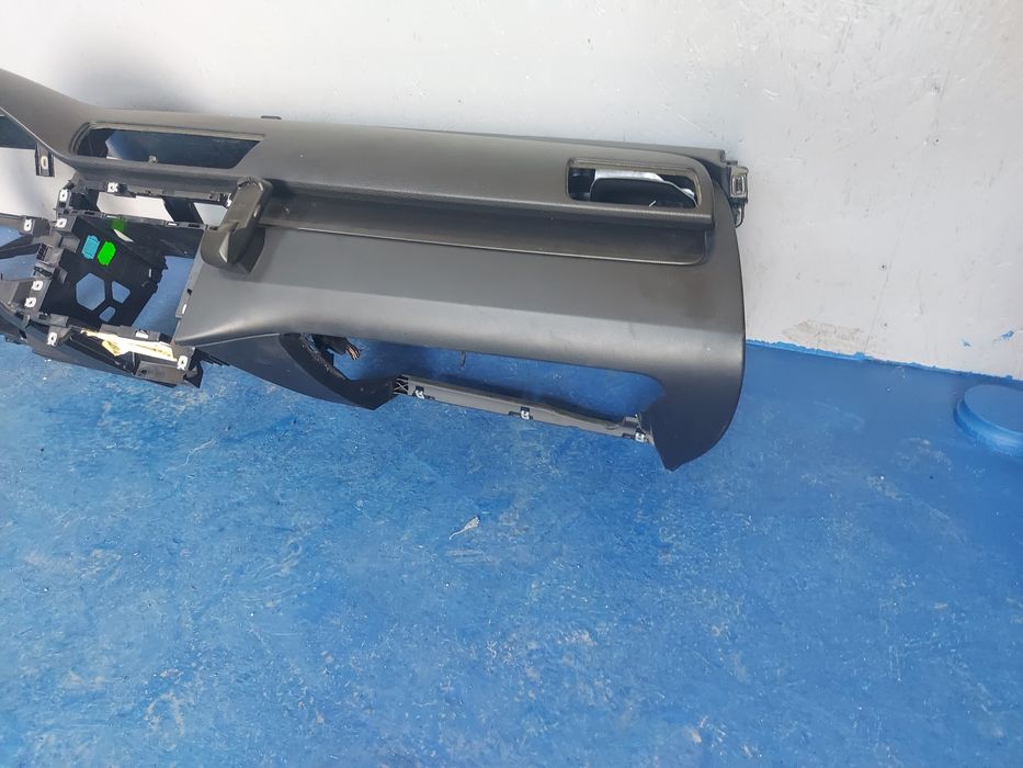 Plansa bord +airbag pasager vw Passat b6