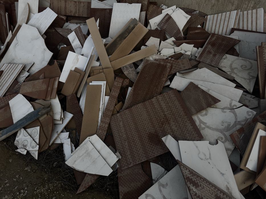 Кафель битый . Самовывоз