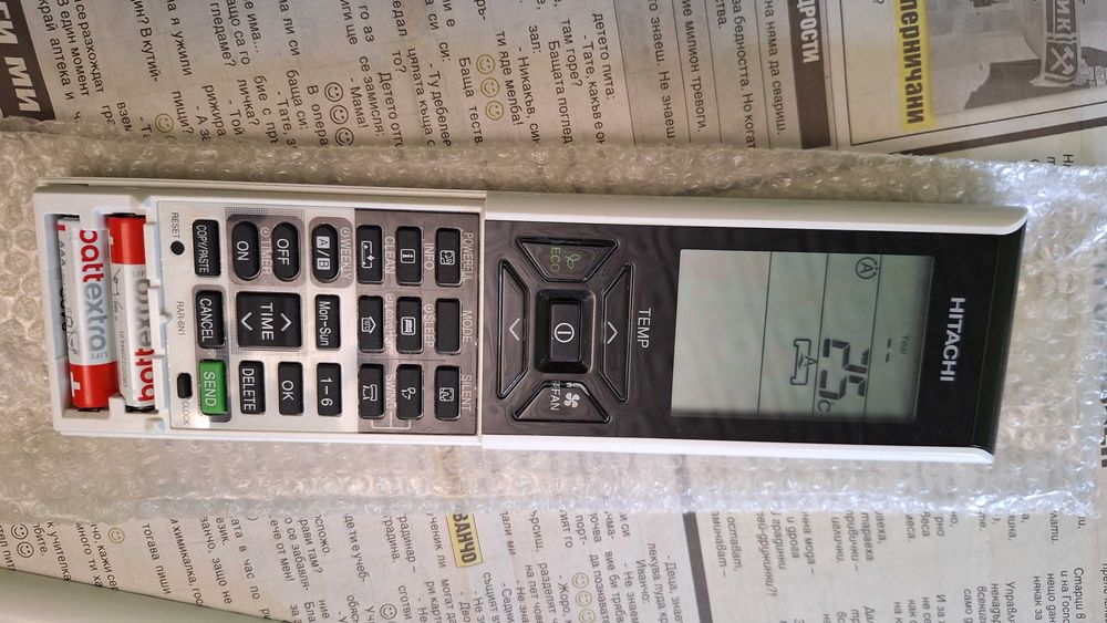 Оригинално дистанционно Hitachi RAR‑6N1 – отлично състояние