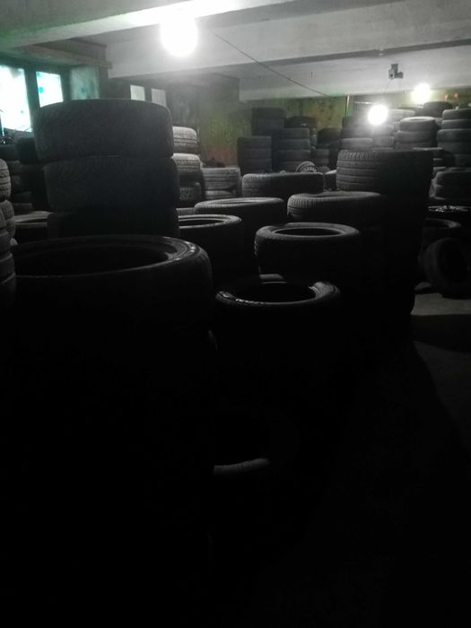 Разпродава гуми на едро