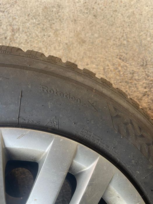 Roti R15 cu jante de otel si anvelope Hankook aproape noi