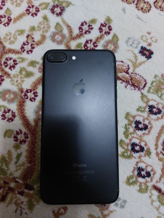 Apple 7 plus продам обмен