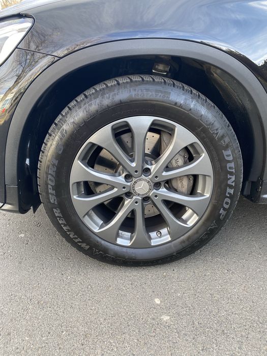 Jante Mercedes 18 +anvelope iarna Dunlop 235 60 r18