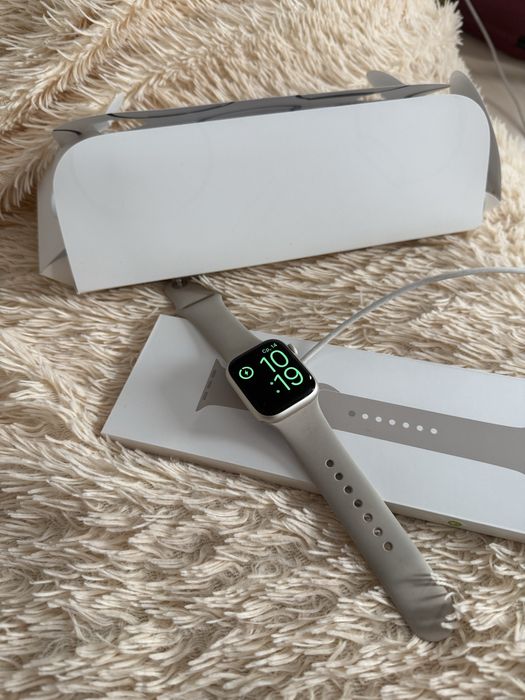 Apple Watch series 9 (41мм)