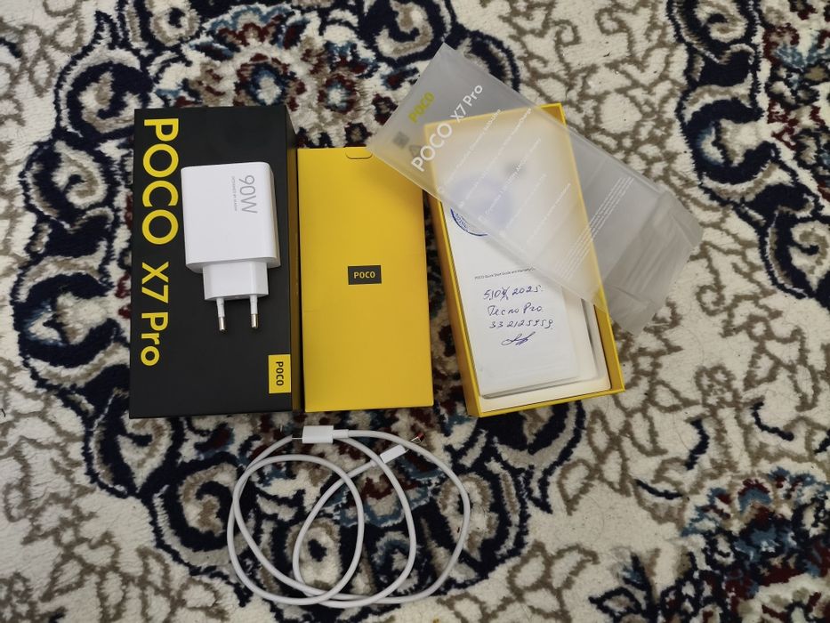 Poco x7 pro 5G  8+8/256 GB