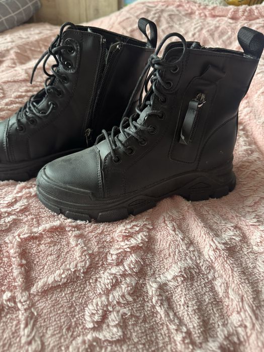 Продам обувь 35 размер