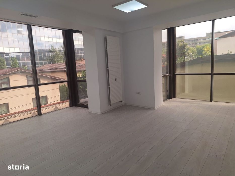 Spațiu de birouri de închiriat – Zona Plaza