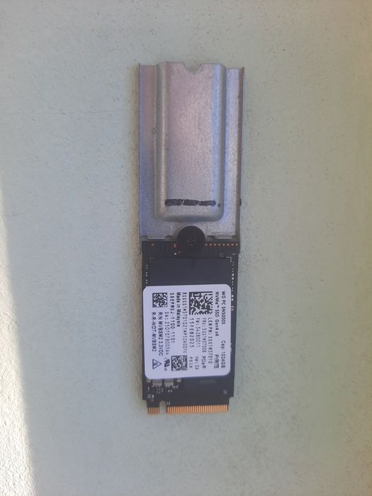 Ssd Nvme Pcie 4.0 1 Tb Western Digital SN5000s impecabil.