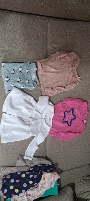 Lot fetite 92 rochite, pantaloni, pijama