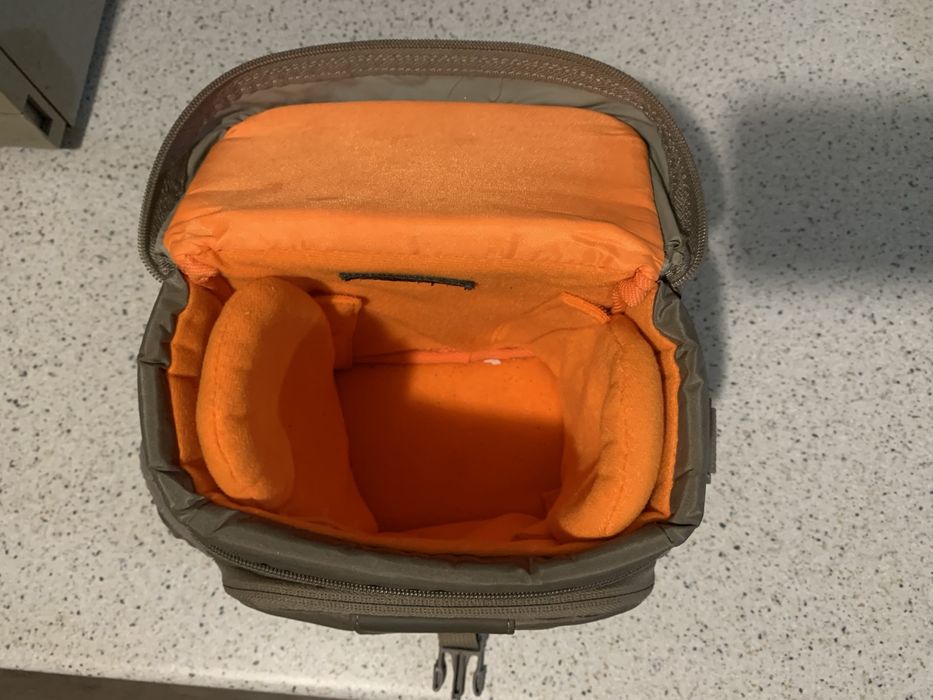 Сумочка для фотоапарата