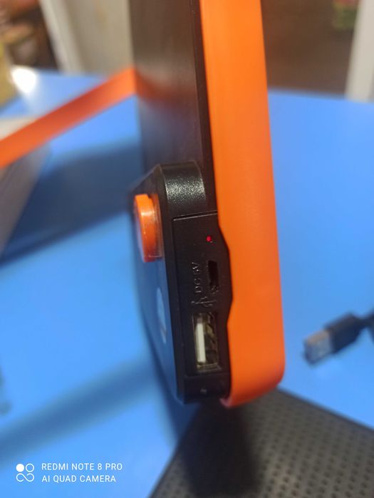 Солнечный зарядка power bank