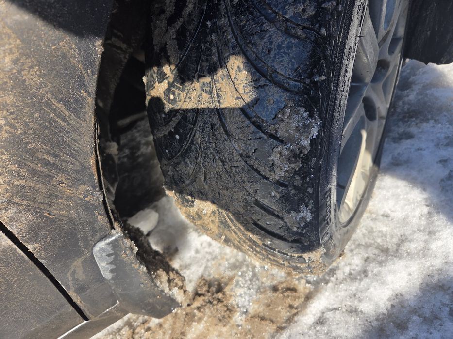 Продам шины. На камри