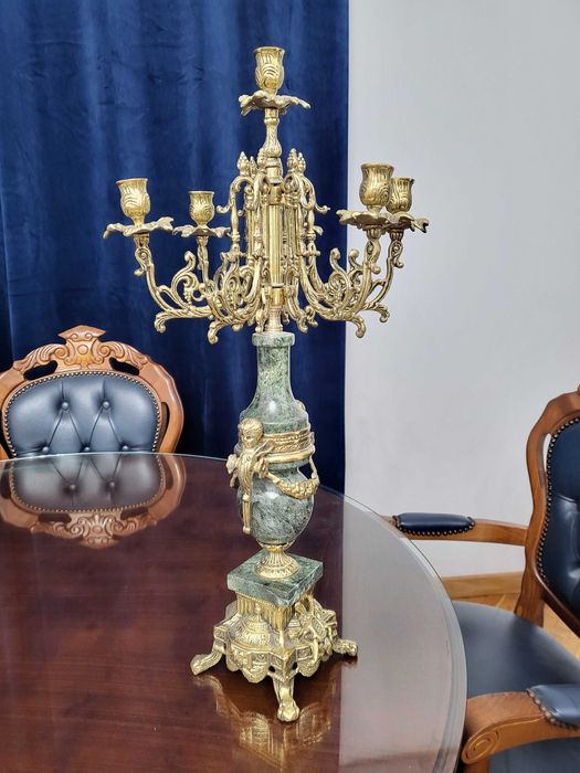 Бароков свещник/часовник