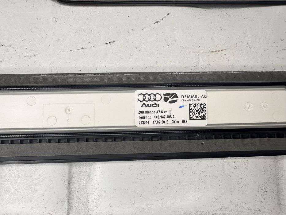 Лайсни прагове AUDI A7 S7 C8 Подсветка