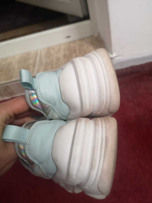 adidasi inalti, interior 23cm