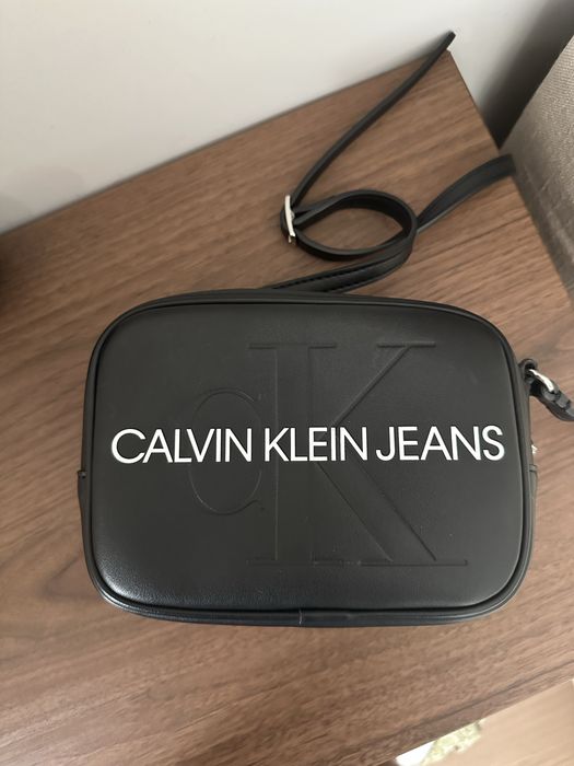 Дамска чанта  Calvin Klein Jeans