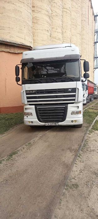 Тягач сотилади 2006й