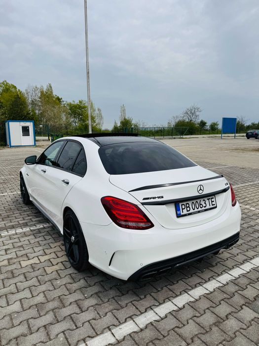 Кола за бал/сватба Mercedes C63 AMG
