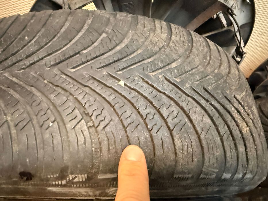 Roți iarnă 205/60/16