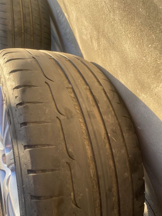 Vand jante skoda octavia 2 vrs, 2 cauciucuri bune față 225/40/r18