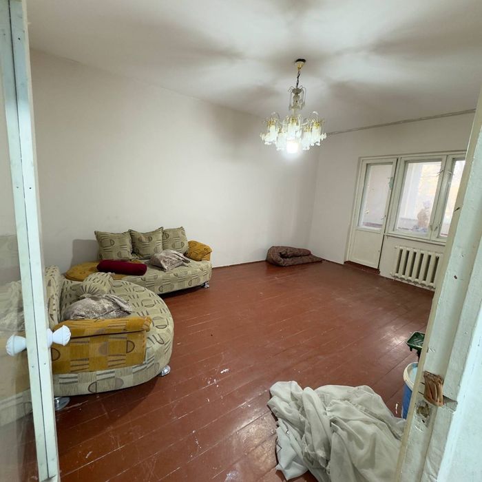 Юнусабад-4,, 5 хонали ОИЛАГА берилади. 120 КВ.м