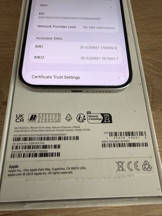 iPhone 15 Pro Max Natural Titanium 256GB-Като нов 89% батерия
