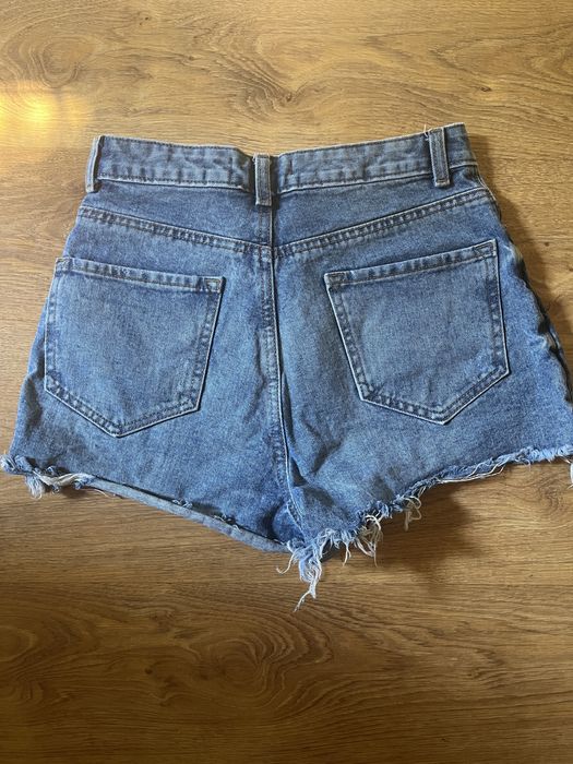 Дамски къси гащи